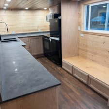 Luxury Tiny Home - Motivated Seller - Image 4 Thumbnail