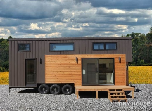 Luxury Tiny Home with Two Bedrooms Upstairs