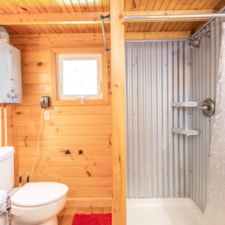 Luxury Tiny House! 340 Sq Ft of Perfection! - Image 4 Thumbnail