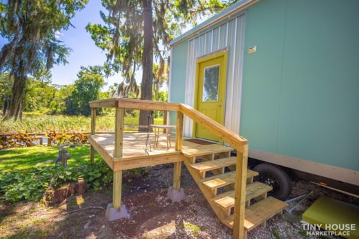 Luxury Tiny House. No Loft. Furnished. Waterfront. Central Florida. 250 sqft