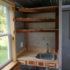 Metal 16' x 8.5' Tiny House on Wheels  - Image 4 Thumbnail