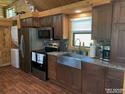Mini Cabin - 2020 Platinum Tiny Home set in Austin, TX - Image 2 Thumbnail