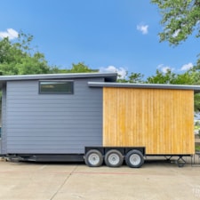 Modern Farmhouse Tiny Home RV for under $70k! - Image 3 Thumbnail