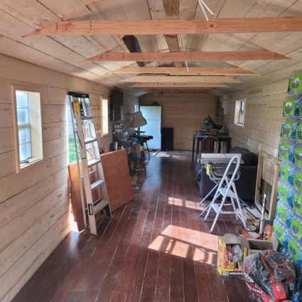 Modern outside cabin inside  - Image 2 Thumbnail