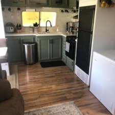 Modern rustic fully renovated 32 camper tiny home  - Image 6 Thumbnail