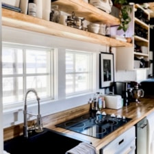 Modern Rustic w/ Full Kitchen, Laundry & AC on Wheels - Image 5 Thumbnail