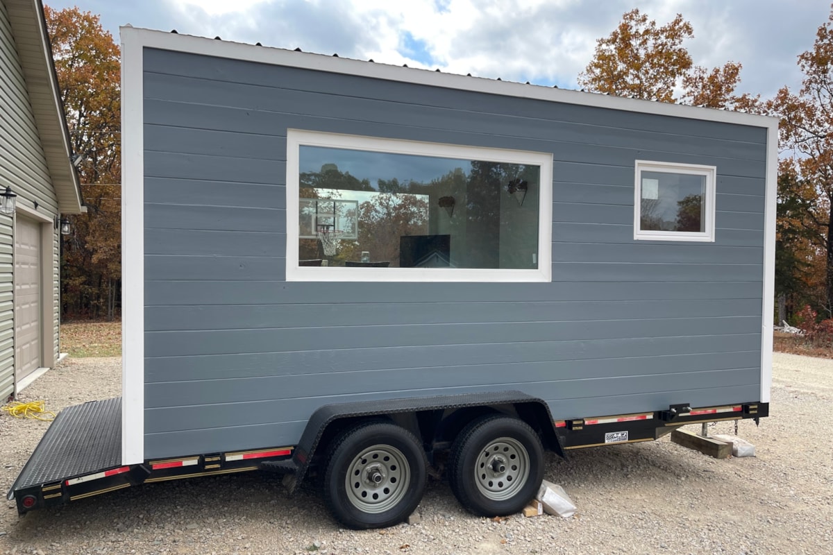 Tiny Home / Mobile Vacation Unit  - Image 1 Thumbnail