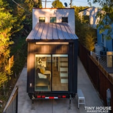 Modern Tiny Home on Wheels Almost NEW 8.5ft x 20ft Los Angeles CA - Image 5 Thumbnail