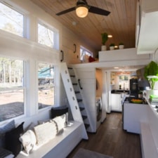 Cleverly-Built Tiny House That's For Sale! - Image 3 Thumbnail