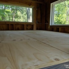 Modern Tiny House For SALE - Image 6 Thumbnail