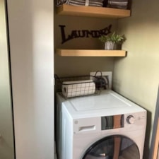 Modern Tony Home - Minimalist Living with Maximum Comfort - Image 6 Thumbnail