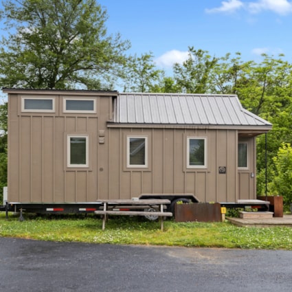 Move In or Vacation Rental Ready! - Image 2 Thumbnail