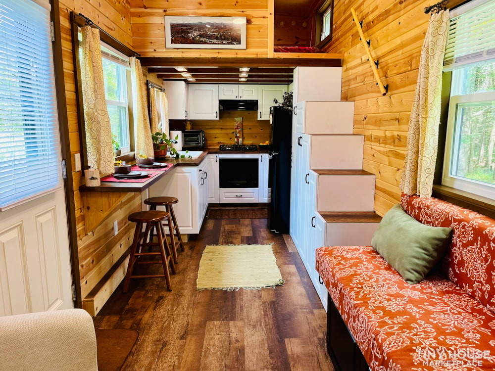SOLD~~ 24 x 8  Custom Built Tiny House that's fully furnished! - Image 1 Thumbnail