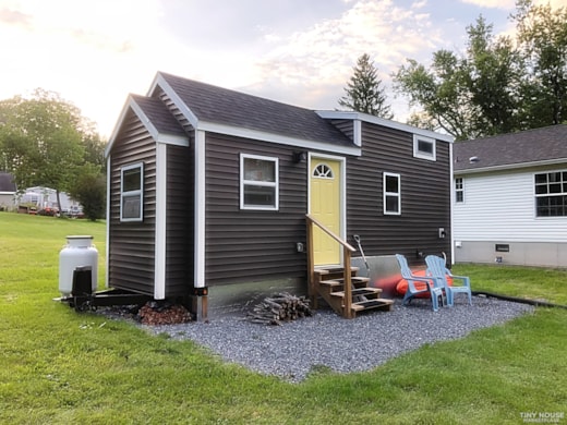 Move-In Ready 24ft Tiny House $59,000!