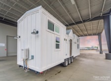 ($20,000 OFF) 3 Bed 1 Bath 8' x 32' Move In Ready Custom Tiny Home! - Image 6 Thumbnail
