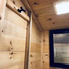 Moving sale! Masterfully crafted tiny house loaded with amenities - Image 6 Thumbnail