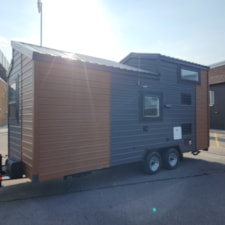 New 2023, (Reduced Price) 22' Tiny House on Wheels, Off Grid Ready  - Image 3 Thumbnail
