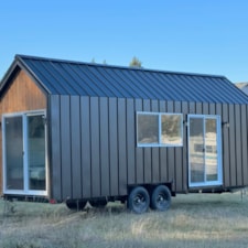 New 2024 N.O.A.H Certified Tiny Home 27 ft - Image 3 Thumbnail