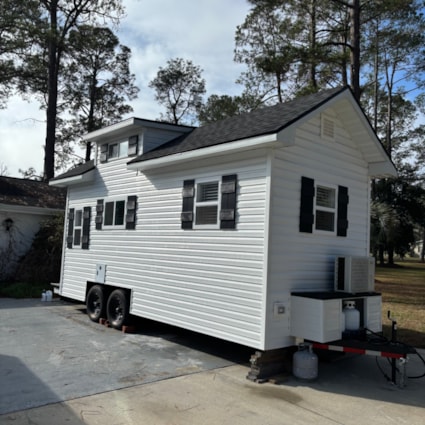 New 22’ Luxury Tiny Home  - Image 2 Thumbnail