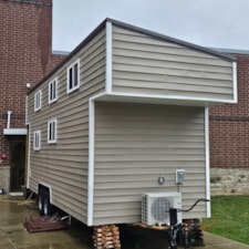 New 24' Tiny House Martin Co. (KVEC) - Image 6 Thumbnail