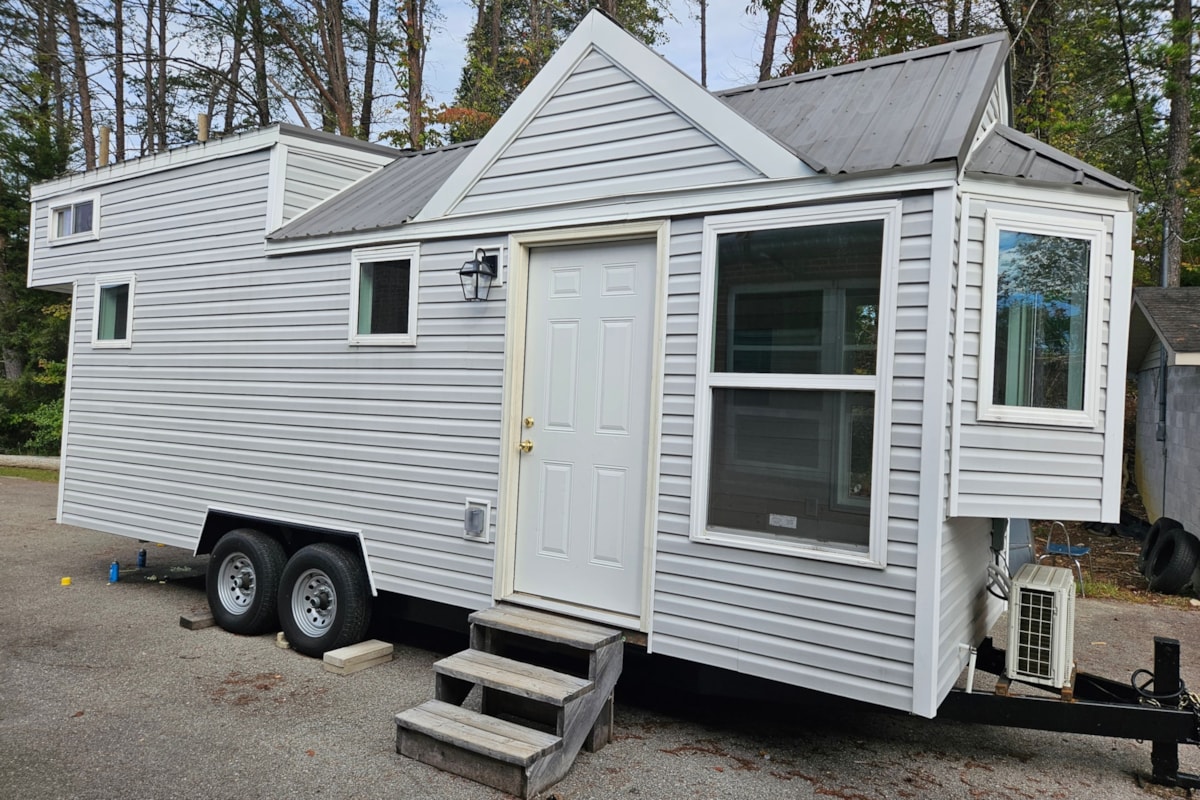 NEW 24ft THOW  (KVEC Lee County) - Image 1 Thumbnail