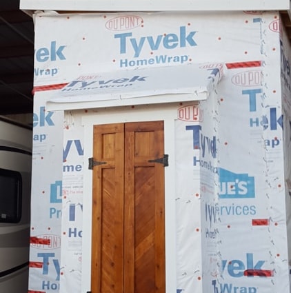 New 26ft Tiny House Shell with Luxury Appliances - Image 2 Thumbnail