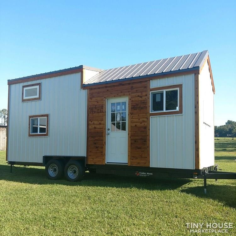  New Build 2019 Tiny Home on Wheels - Image 1 Thumbnail