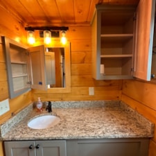 New Build- Luxury Log Cabin Tiny Home - Image 6 Thumbnail