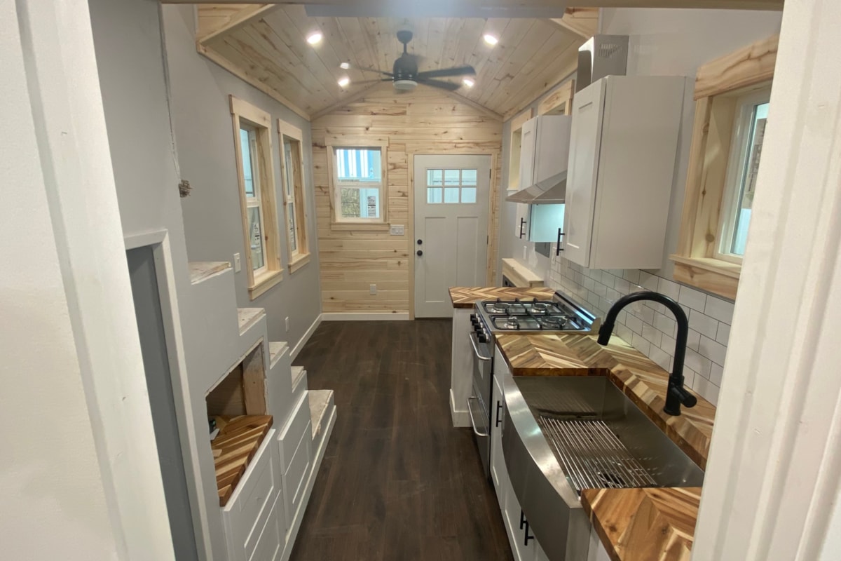New Caboose by Spring Mountain Tiny Homes - Image 1 Thumbnail