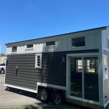 New Certified Craftsman style Tinyhouse  - Image 2 Thumbnail