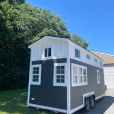 New Certified Craftsman style Tinyhouse  - Image 5 Thumbnail
