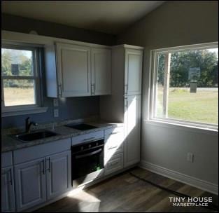 New, Custom Built, Energy Efficient Tiny House to be moved - Image 2 Thumbnail