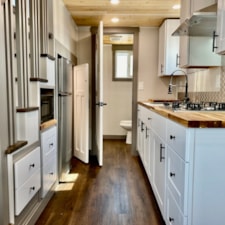 New Flagship by Spring Mountain Tiny Homes Noah Certified - Image 6 Thumbnail