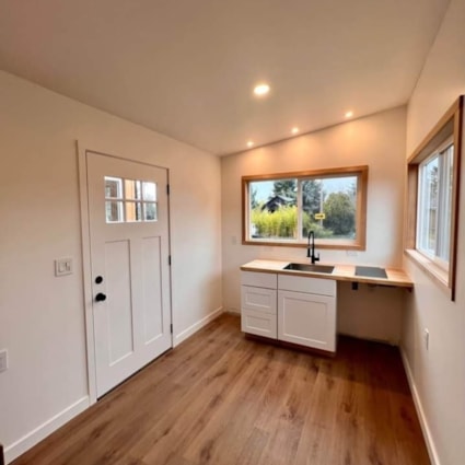 NEW Tiny House for sale - Image 2 Thumbnail