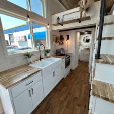 NEW Tiny House on wheels NOAH CERTIFIED - Image 3 Thumbnail