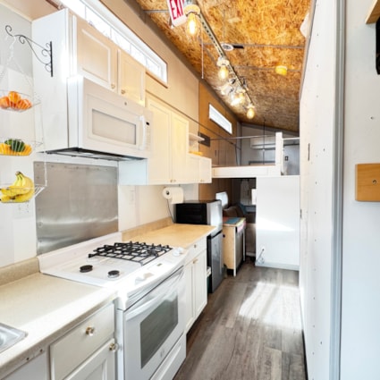 Newly built Tiny home on wheels - Image 2 Thumbnail