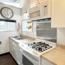 Newly built Tiny home on wheels - Image 4 Thumbnail