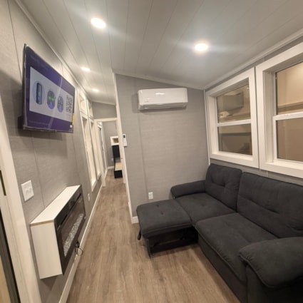 Next-Gen Craftsmanship: A Tiny Home Built with Passion and Precision - Image 2 Thumbnail