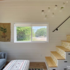 NOAH Certified - 28' Luxury Tiny Home on Wheels - Full Kitchen & Bathroom - Image 3 Thumbnail