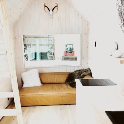 Nordic & Spruce Tiny Home - Image 2 Thumbnail