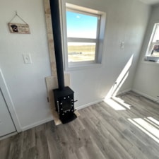 Off Grid 20ft Conex tiny home - Image 6 Thumbnail