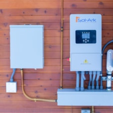 Off-Grid Luxury Mobile Double Office - Image 6 Thumbnail