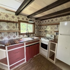 Off-Grid Tiny Home / Cabin 12' x 24' - Image 4 Thumbnail