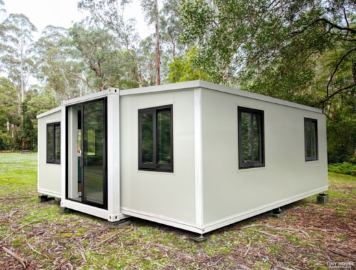 BRAND NEW Ready made Prefab Foldable Container Home Delivered 