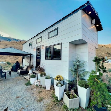 SALE PENDING - One of a kind custom built tiny home!  - Image 2 Thumbnail