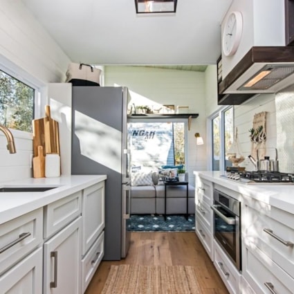 Ontario's most famous Tiny House is for sale! True North Tiny Homes Exclusive - Image 2 Thumbnail