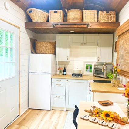 Everything included - 2 Lofts 288 SqFt Tiny Home - Image 2 Thumbnail