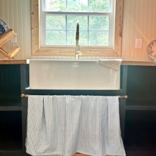 Park Model Tiny House Cottage  - Image 3 Thumbnail