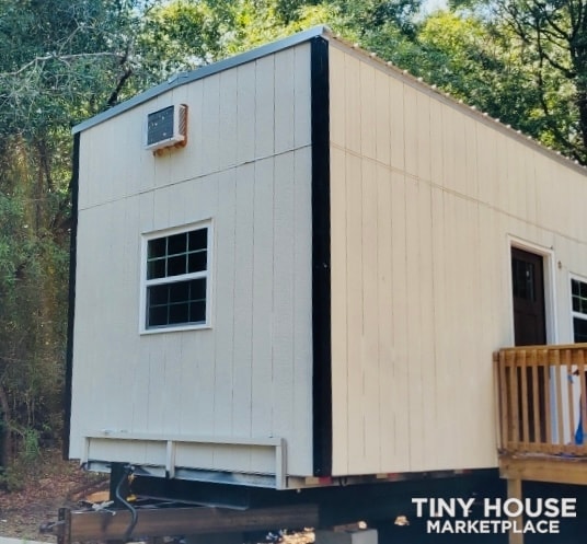 Park Model Tiny House Cottage  - Image 1 Thumbnail