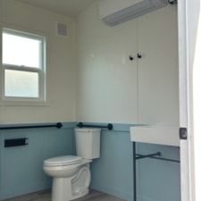 Portable ADA Bathrooms and Showers - Image 5 Thumbnail